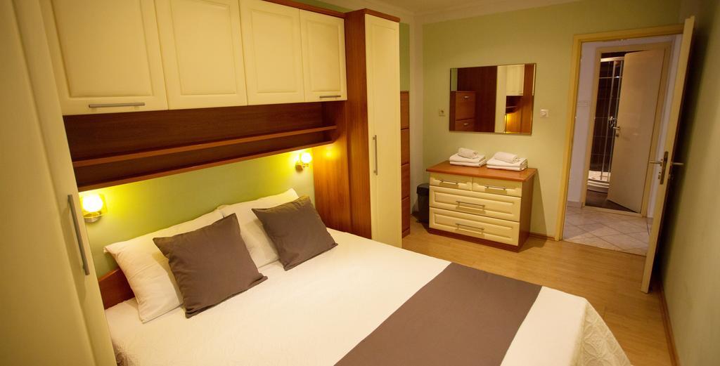 Apartments Mt Residence Zavalatica Luaran gambar